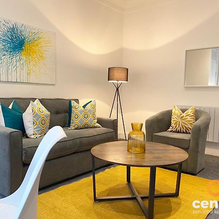 Central Serviced Apartments - Cosy 1 Bedroom - Modern - Close To Transport Links - Quiet Neighbourhood - Fast Wifi - Fully Equipped - Smart Tvs In All Rooms - Monthly Stays Welcome - Free Street Parking - Ideal Relocation To Dundee Accommodation מראה חיצוני תמונה