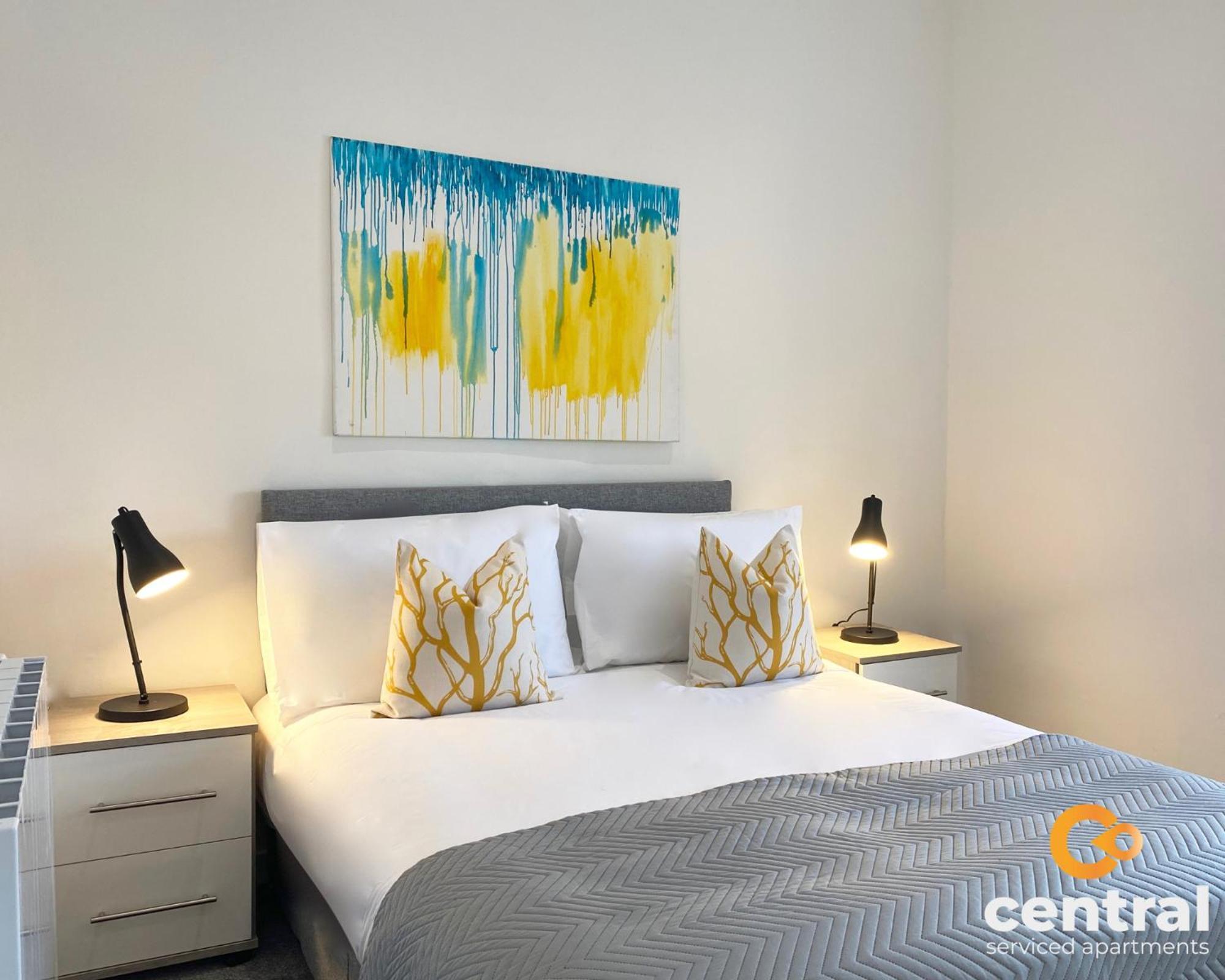 Central Serviced Apartments - Cosy 1 Bedroom - Modern - Close To Transport Links - Quiet Neighbourhood - Fast Wifi - Fully Equipped - Smart Tvs In All Rooms - Monthly Stays Welcome - Free Street Parking - Ideal Relocation To Dundee Accommodation מראה חיצוני תמונה