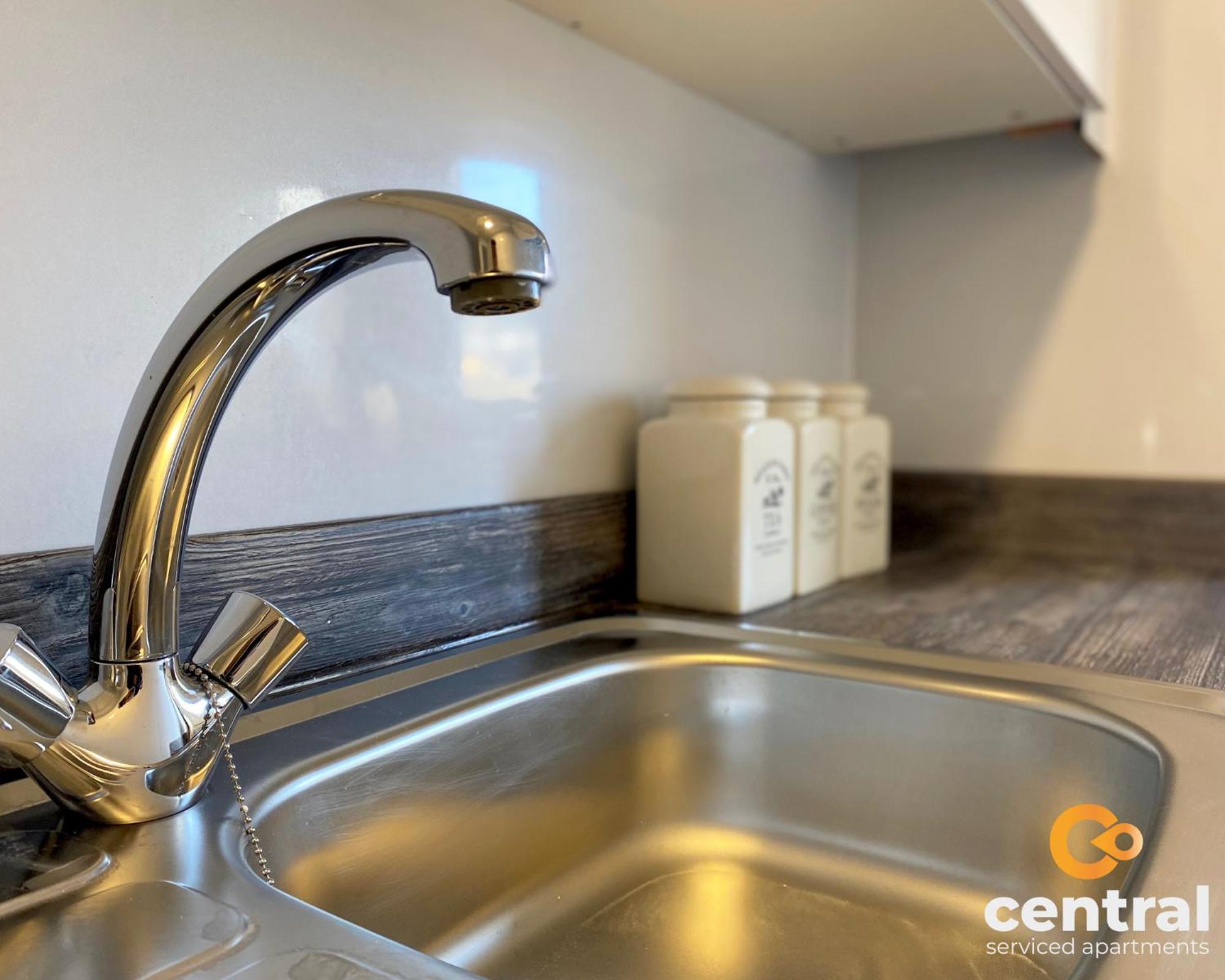 Central Serviced Apartments - Cosy 1 Bedroom - Modern - Close To Transport Links - Quiet Neighbourhood - Fast Wifi - Fully Equipped - Smart Tvs In All Rooms - Monthly Stays Welcome - Free Street Parking - Ideal Relocation To Dundee Accommodation מראה חיצוני תמונה